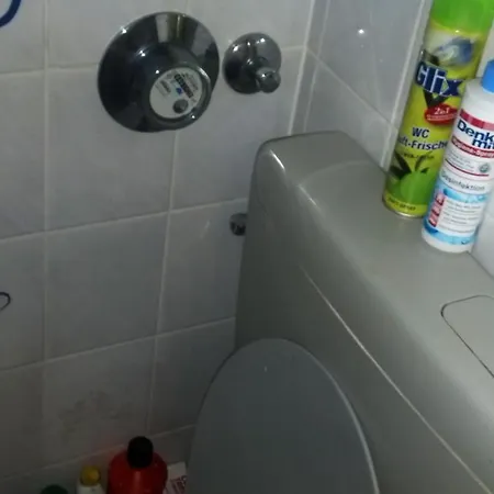 1a Comfortable, Private And Calm 4 Apartment, 2km Center, Private Car Park, Full Equipped Kitchen, Private And Stable Wifi, One Minute Tram Station, Smart Tv, Whatsapp Support, No Additional Costs! Eur 500 Cashback For 2 Months Apartment *
